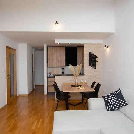 Cejf Apartment Mostar